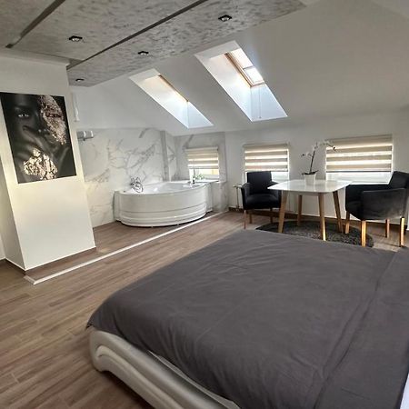 Seti Gorgeous Apartments With Jacuzzi Bělehrad Exteriér fotografie